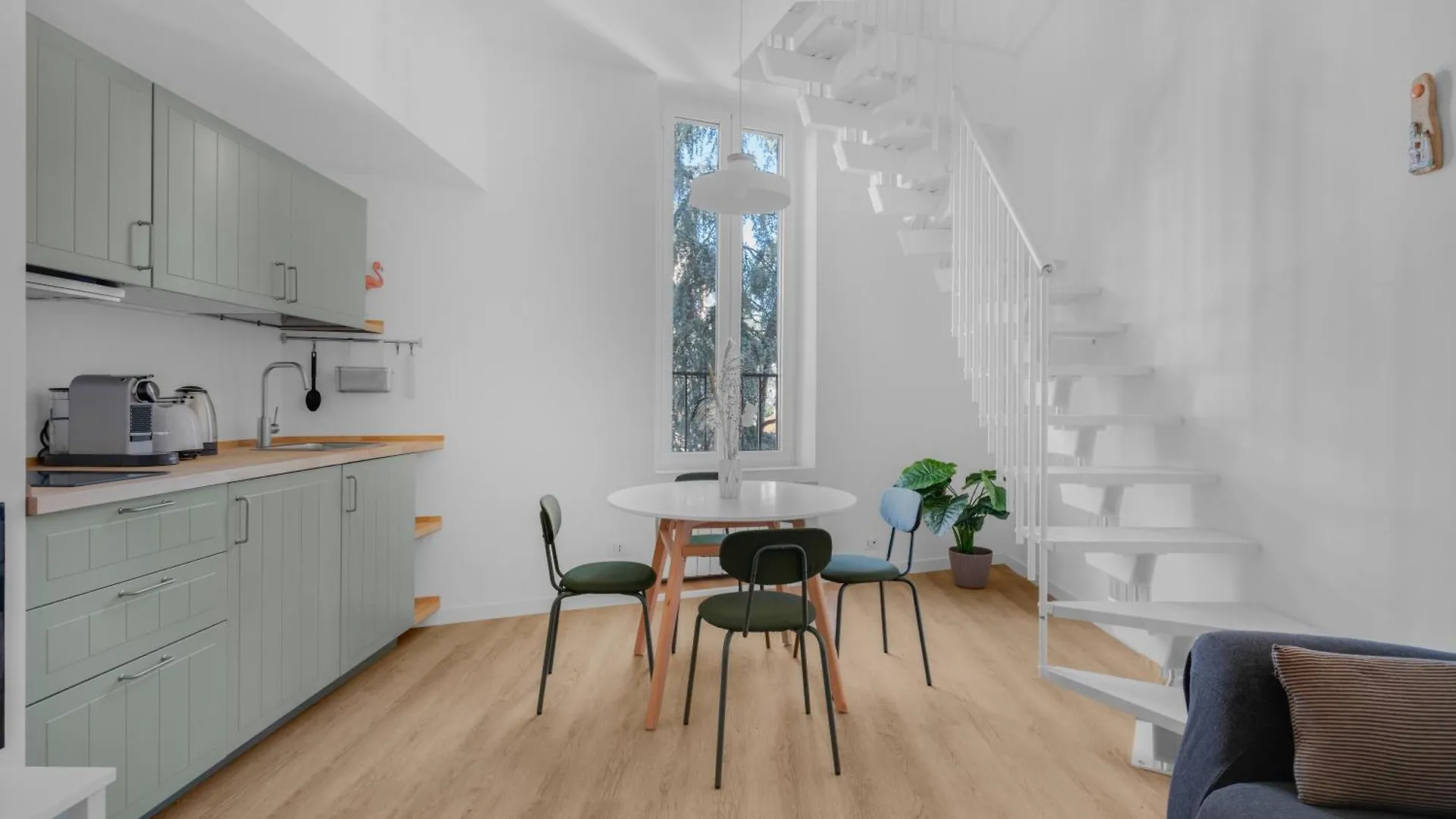 アパート Duomo-Isola Home Design-Self Check-In ミラノ イタリア